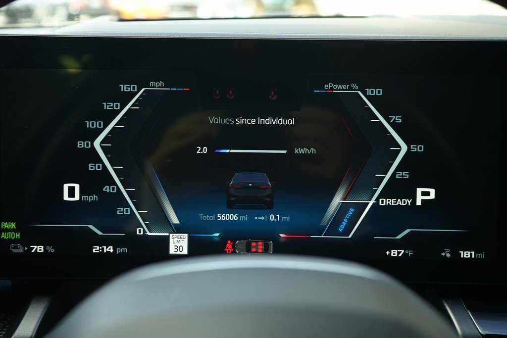 Used 2024 BMW i5 M60 w/ Executive Package image 13