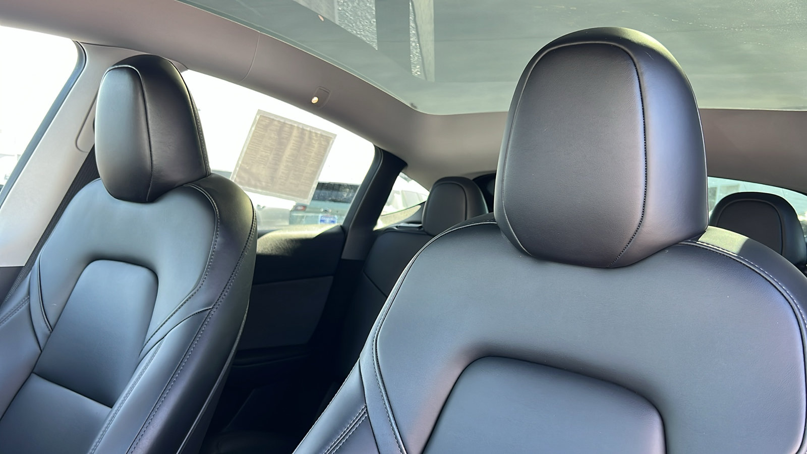 Used 2023 Tesla Model Y Long Range AWD/4WD image 18