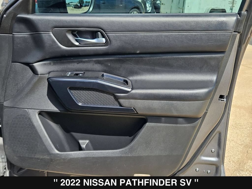 Used 2022 Nissan Pathfinder SV FWD image 33