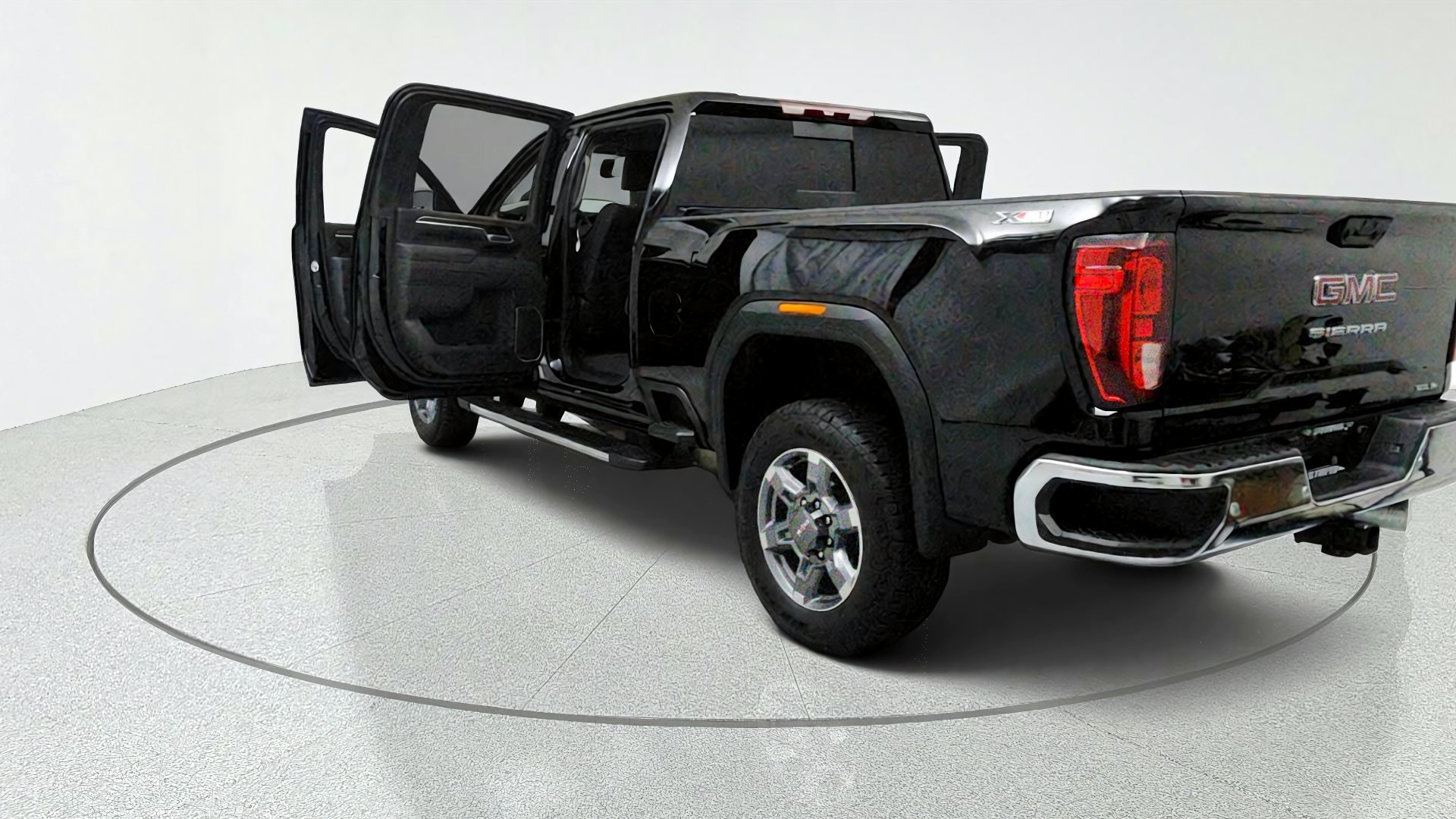 Used 2025 GMC Sierra 2500 SLE w/ SLE Value Package; AWD/4WD image 11