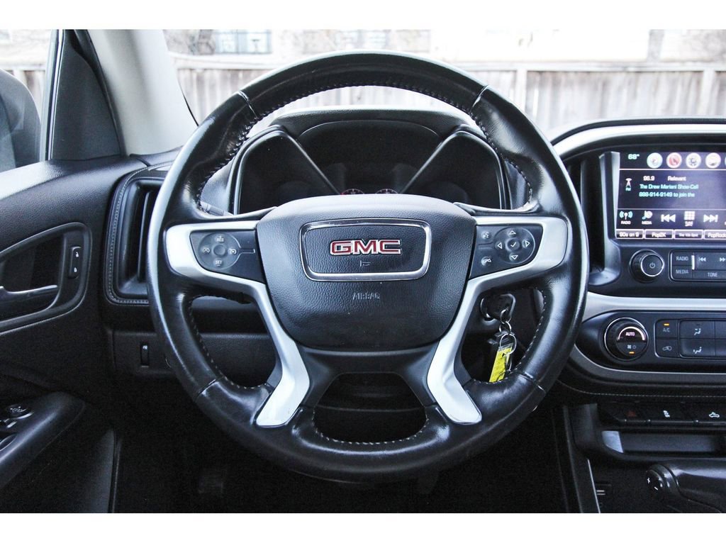 Used 2018 GMC Canyon SLE w/ SLE Convenience Package image 17