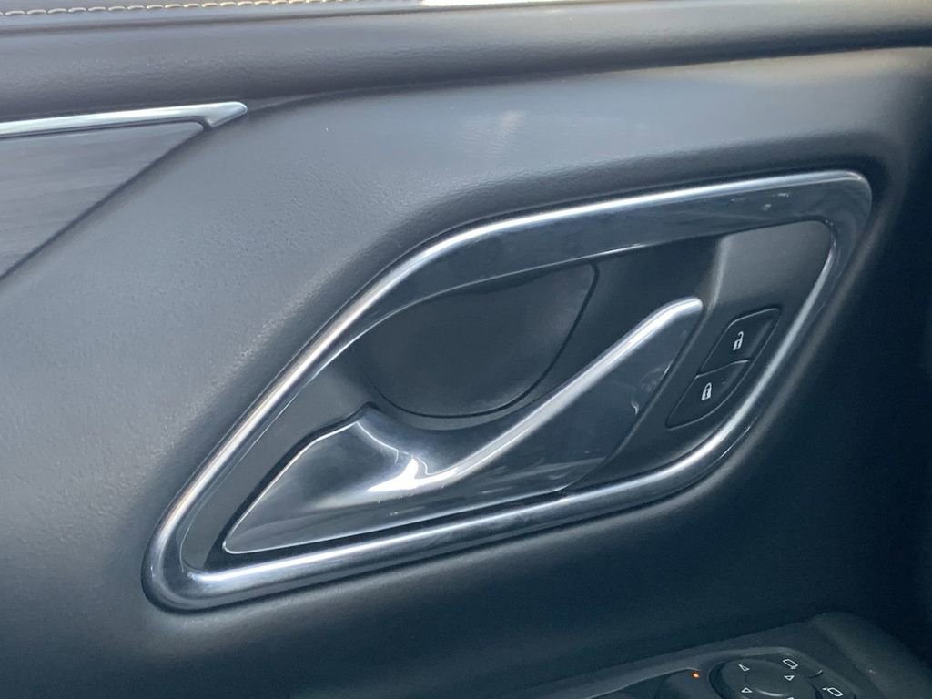 Certified 2023 GMC Yukon SLT image 16