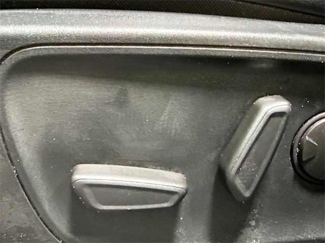 Used 2020 Ford Escape SEL image 20