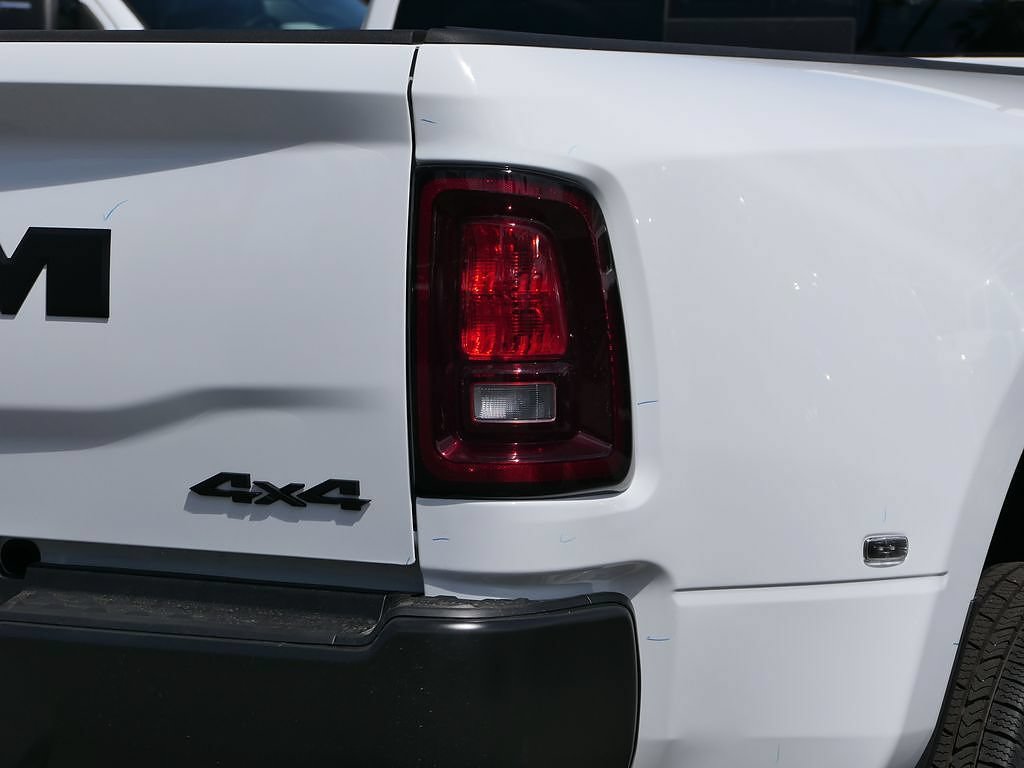 New 2026 RAM 3500 Tradesman AWD/4WD image 3