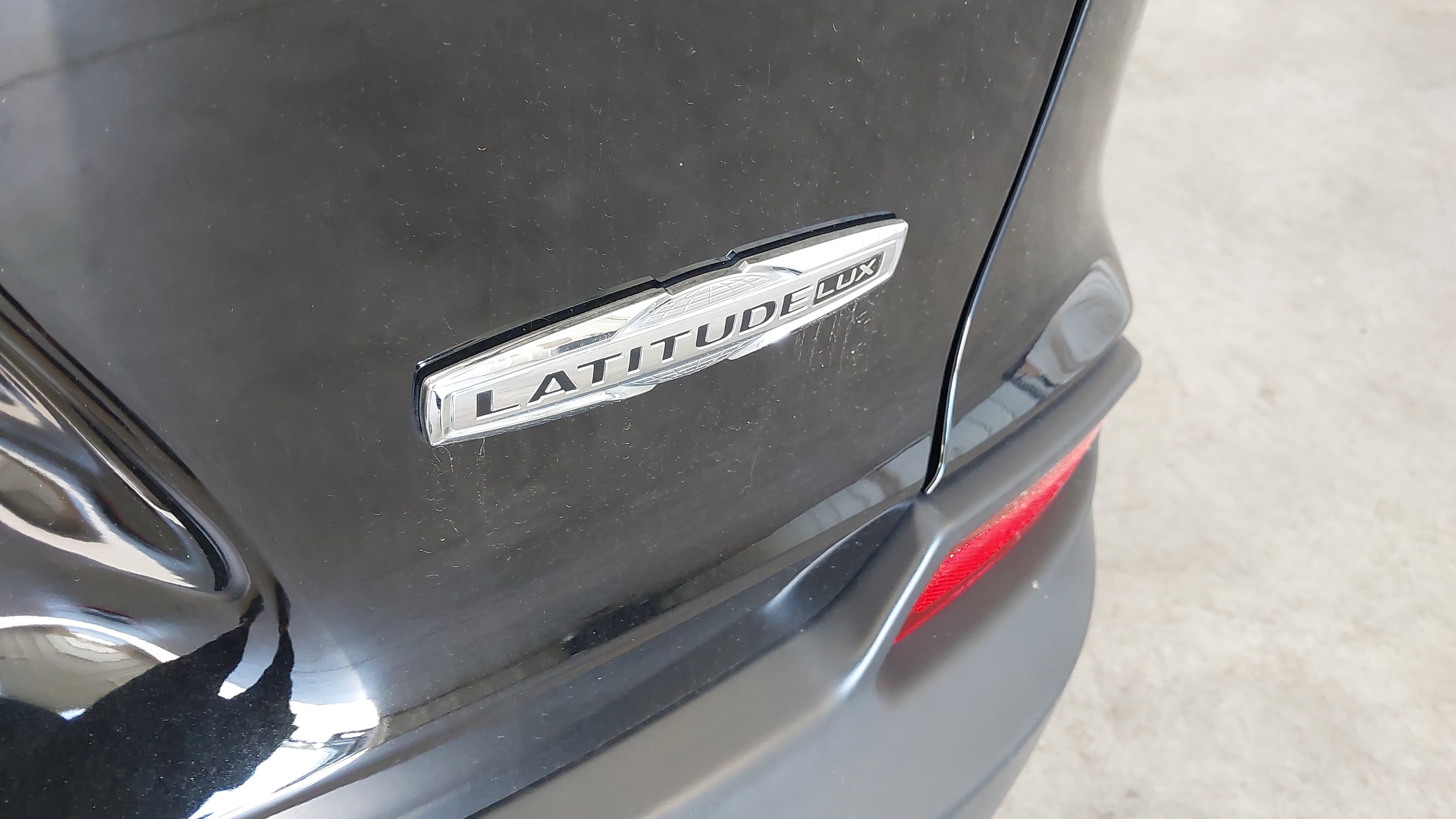 Used 2022 Jeep Cherokee Latitude Lux AWD/4WD image 33