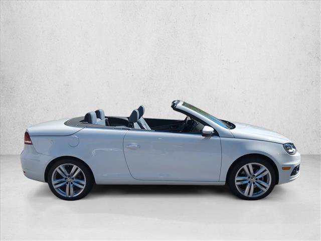 Used 2013 Volkswagen Eos Executive FWD image 4