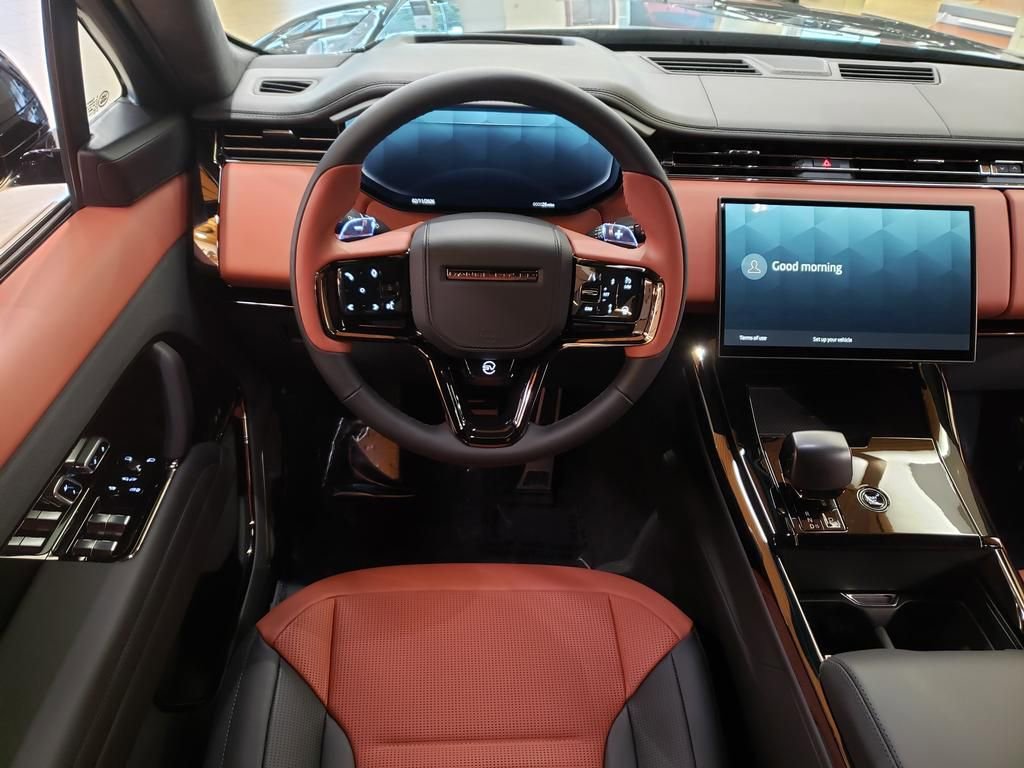 New 2026 Land Rover Range Rover Sport SV image 17