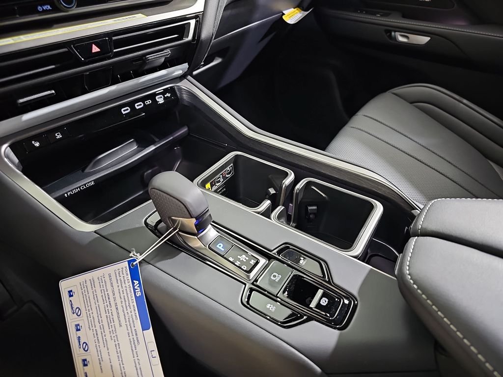 New 2026 Lexus TX 500h AWD image 26