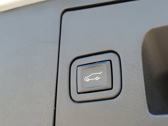 Used 2024 Cadillac XT4 Sport AWD/4WD image 31