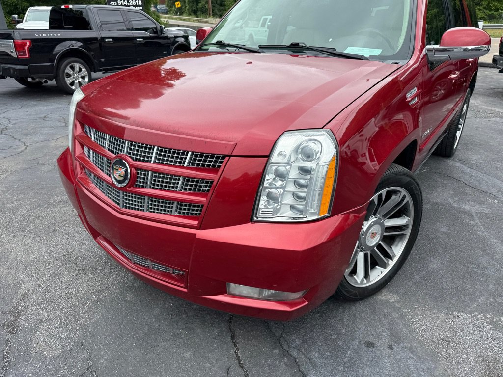 Used 2013 Cadillac Escalade Premium AWD/4WD image 20