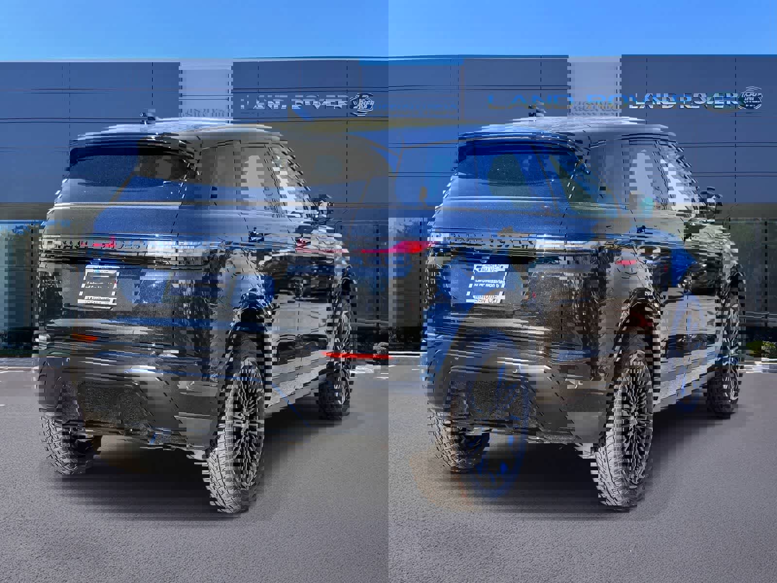 New 2026 Land Rover Range Rover Evoque S image 4