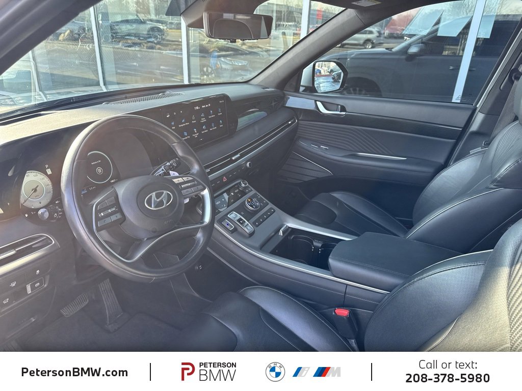 Used 2023 Hyundai Palisade Calligraphy image 16