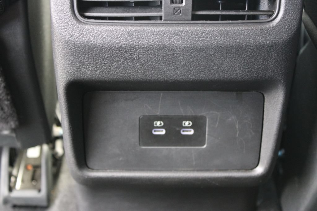 Used 2024 Nissan Rogue SV AWD/4WD image 27
