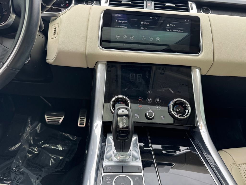 Used 2022 Land Rover Range Rover Sport HSE Silver Edition image 11