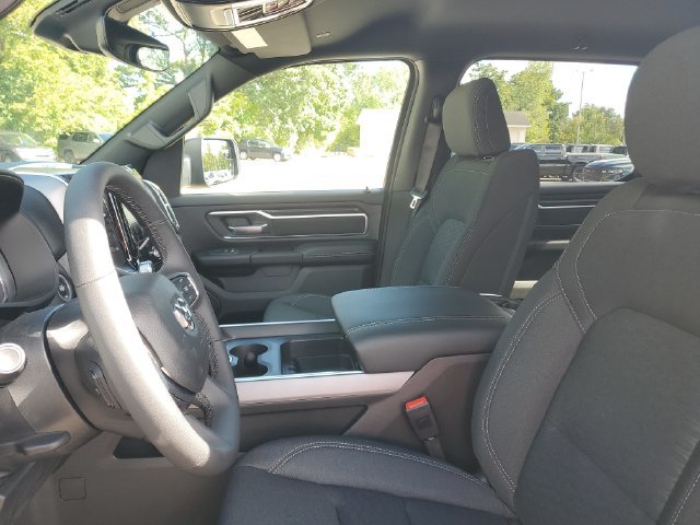 New 2026 RAM 1500 Big Horn AWD/4WD image 17