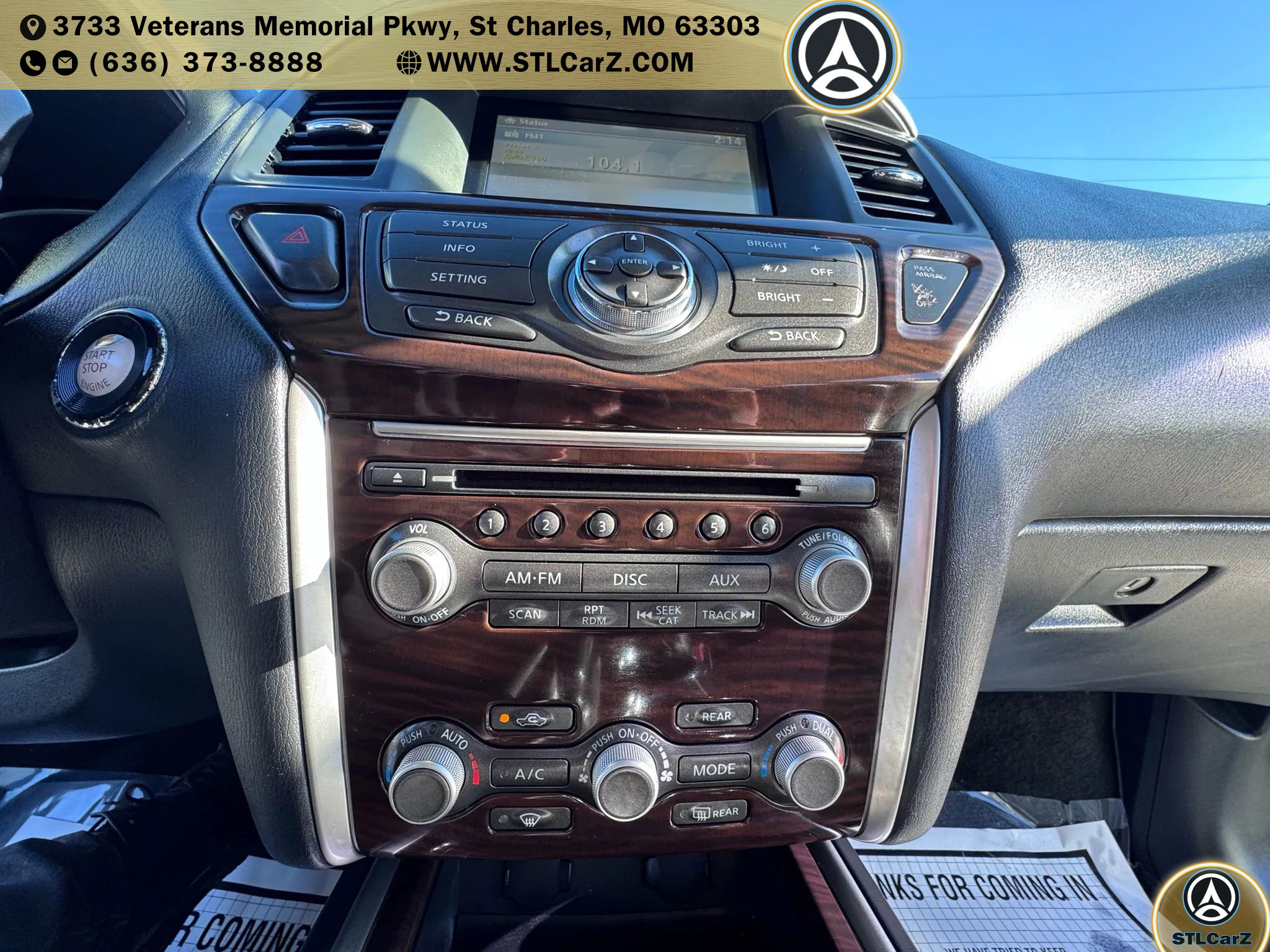 Used 2015 Nissan Pathfinder SL image 17