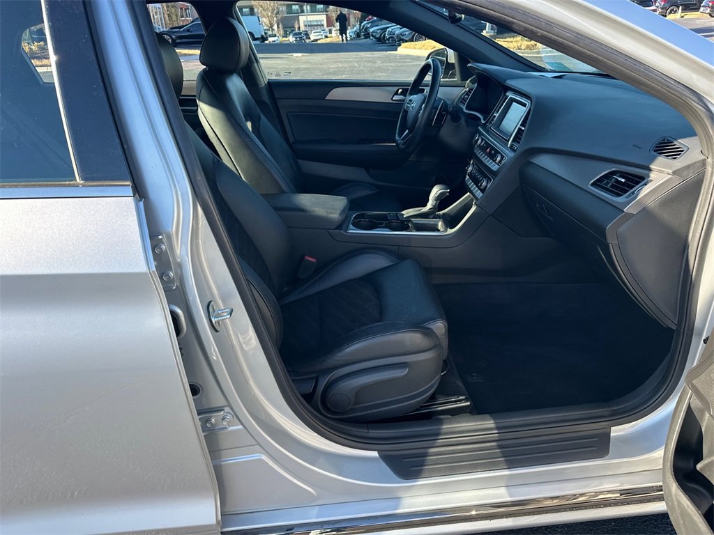 Used 2018 Hyundai Sonata Sport image 13