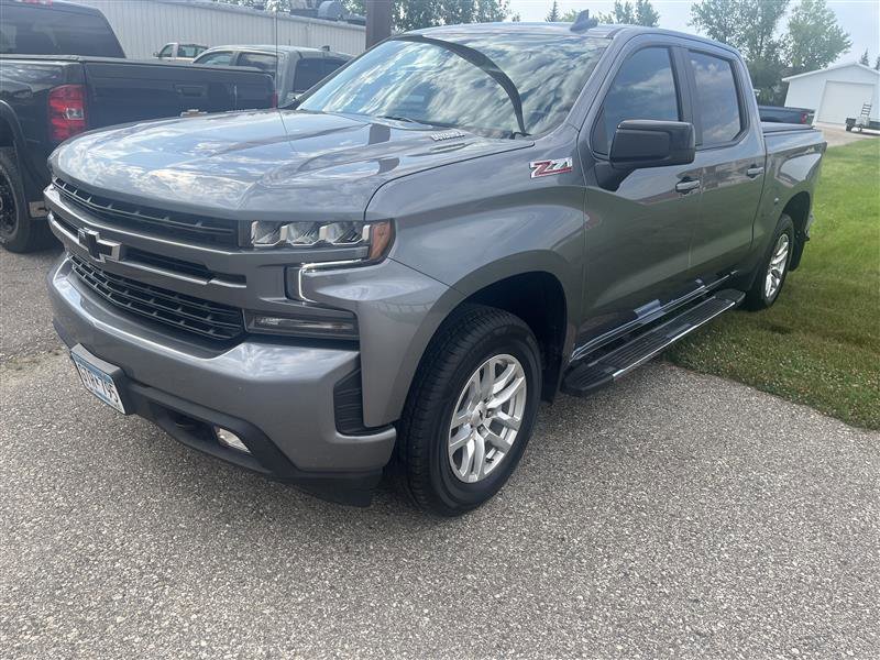 Used 2021 Chevrolet Silverado 1500 RST image 2