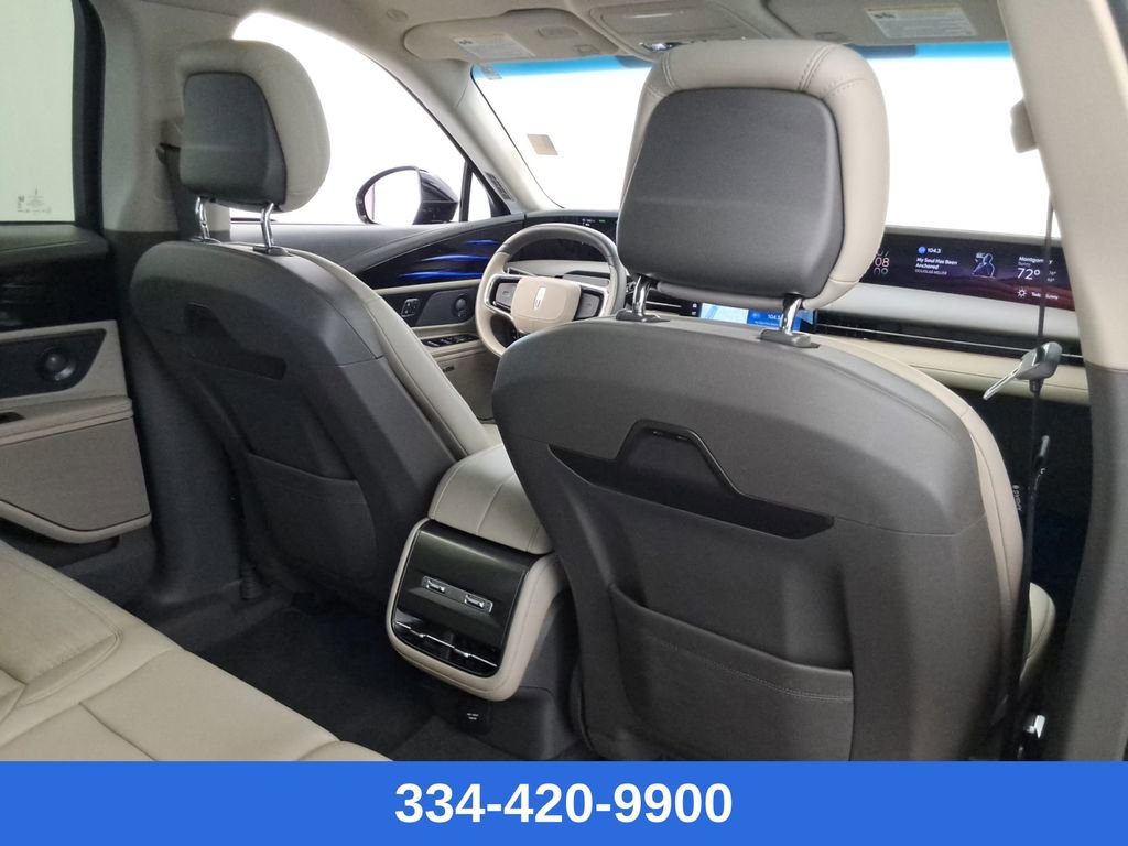 Used 2024 Lincoln Nautilus Reserve w/ Equipment Group 202A image 24