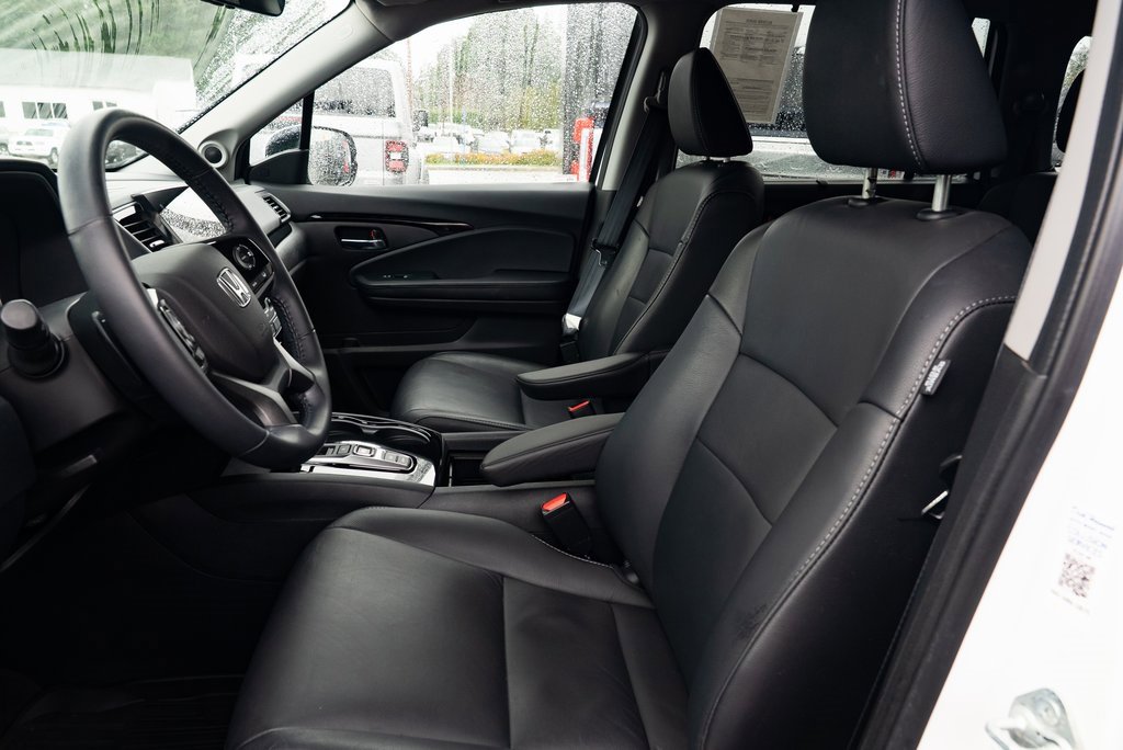 Used 2022 Honda Pilot Touring image 18
