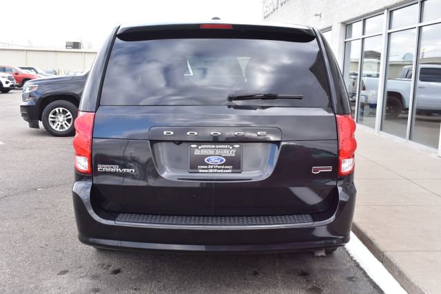 Used 2017 Dodge Grand Caravan SXT w/ Driver Convenience Group image 10