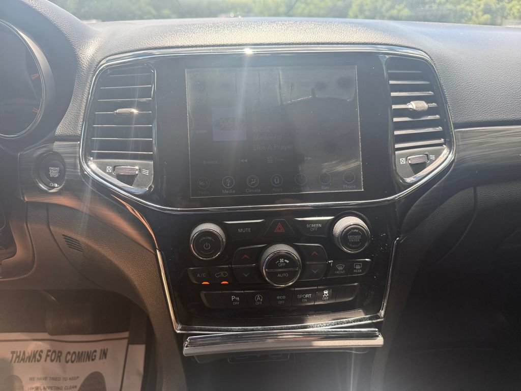 Used 2019 Jeep Grand Cherokee Altitude RWD image 23