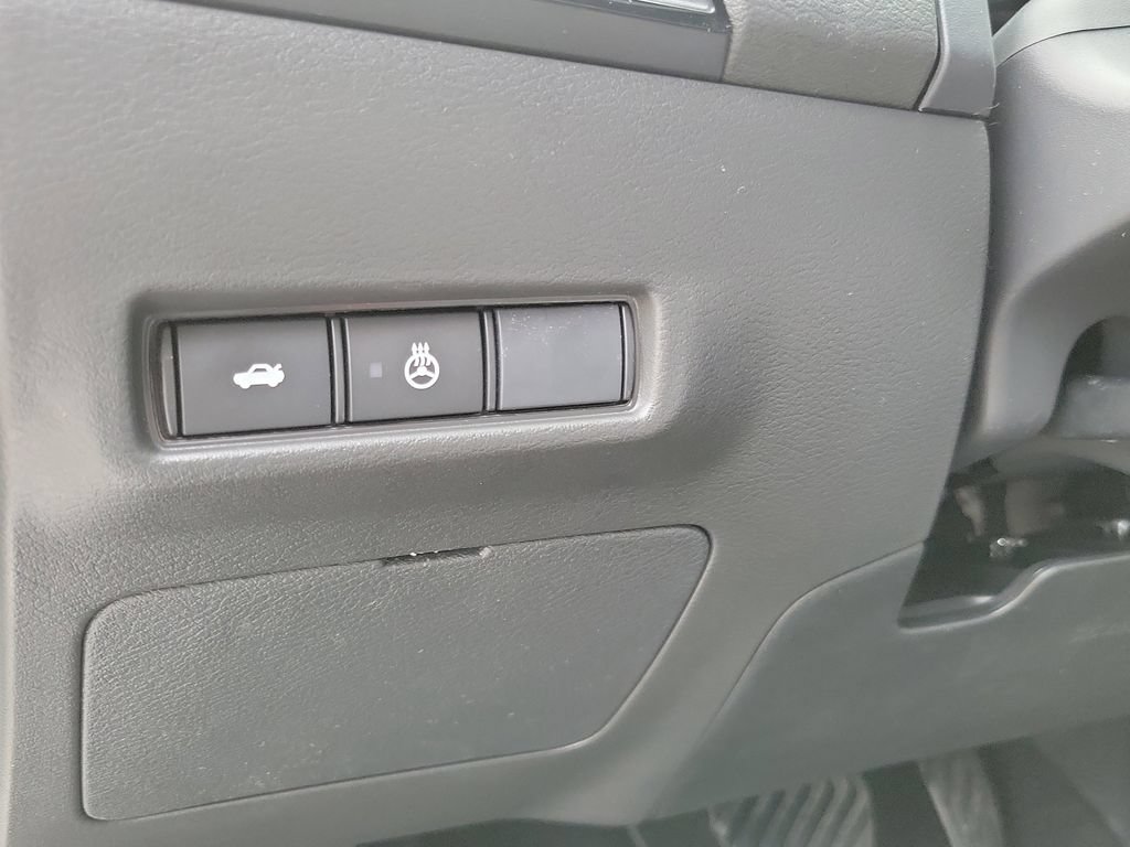New 2026 Nissan Sentra SV w/ SV Convenience Package FWD image 20
