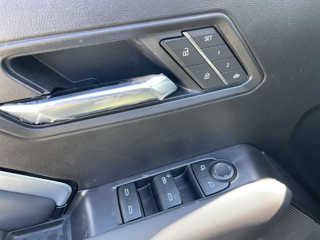 New 2026 Chevrolet Colorado Z71 w/ Z71 Convenience Package 2 AWD/4WD image 13