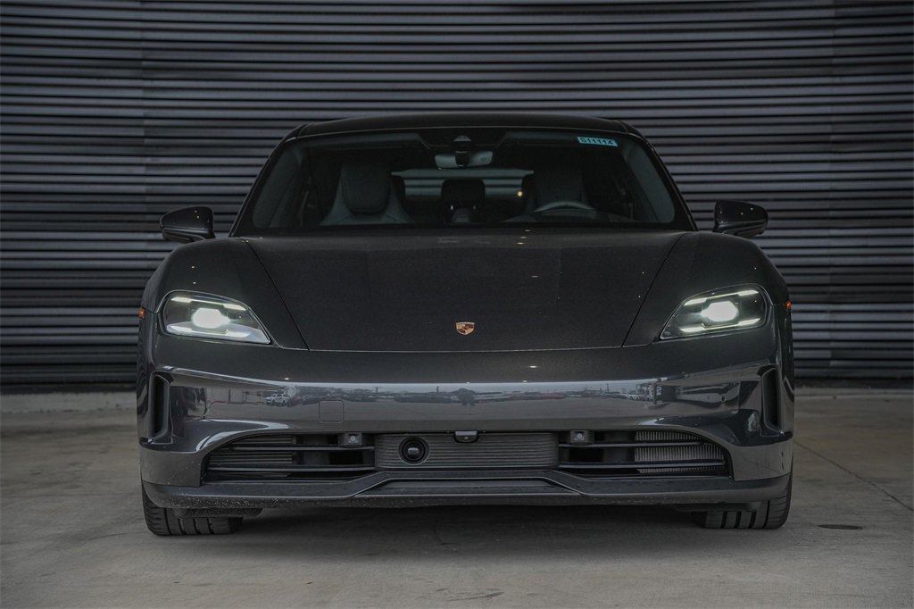 Used 2025 Porsche Taycan 4S image 7