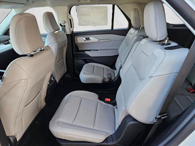 New 2026 Ford Explorer Active w/ Active Comfort Package RWD image 12