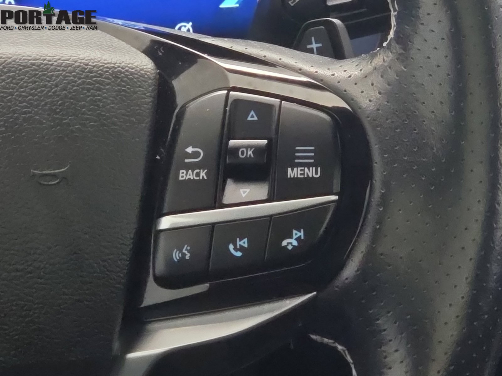Used 2023 Ford Explorer ST AWD/4WD image 24