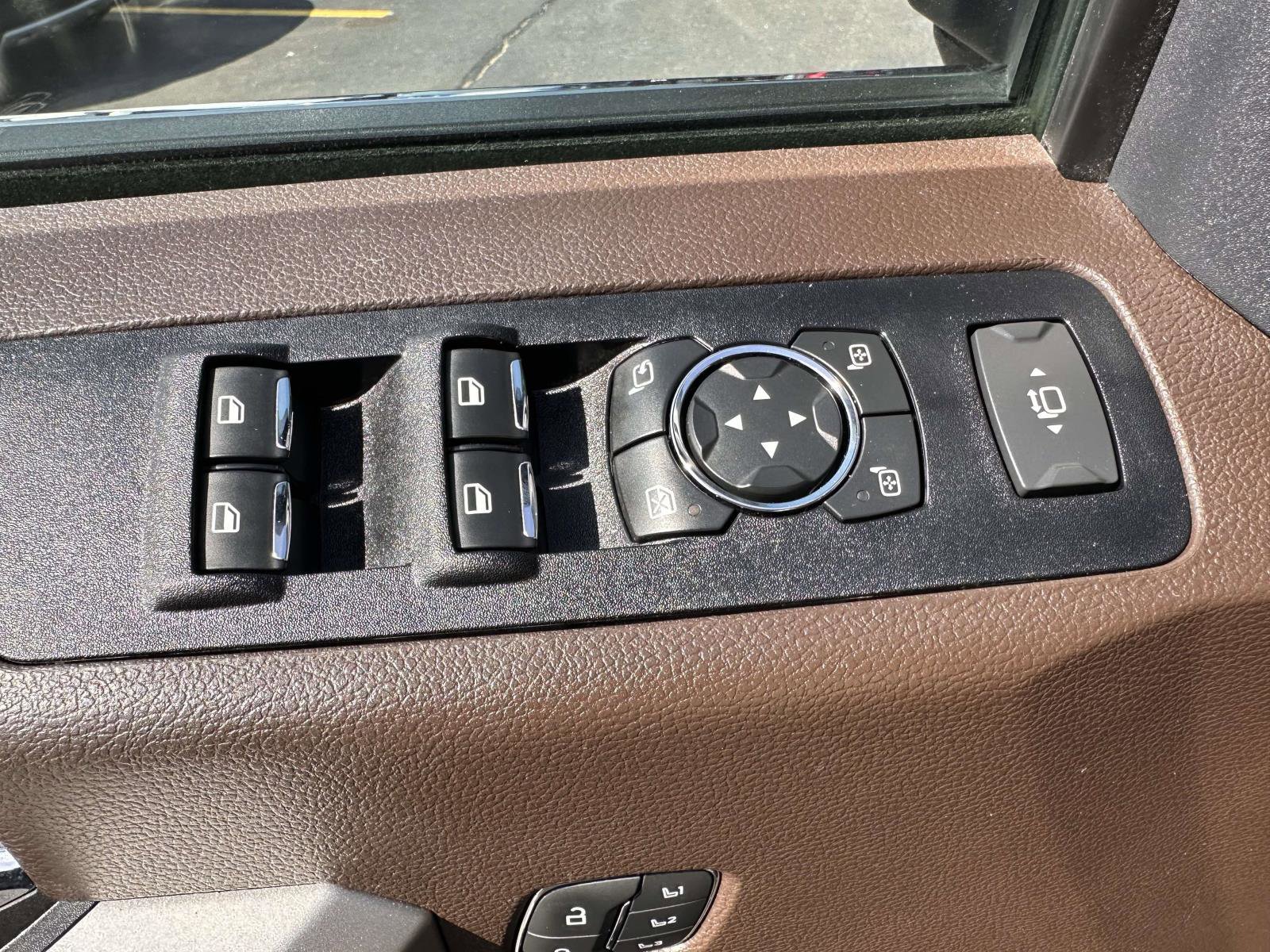 Used 2022 Ford F250 King Ranch w/ King Ranch Ultimate Package image 10