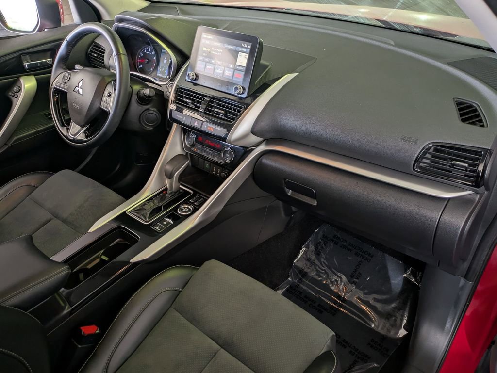 Used 2025 Mitsubishi Eclipse Cross SE AWD/4WD image 29
