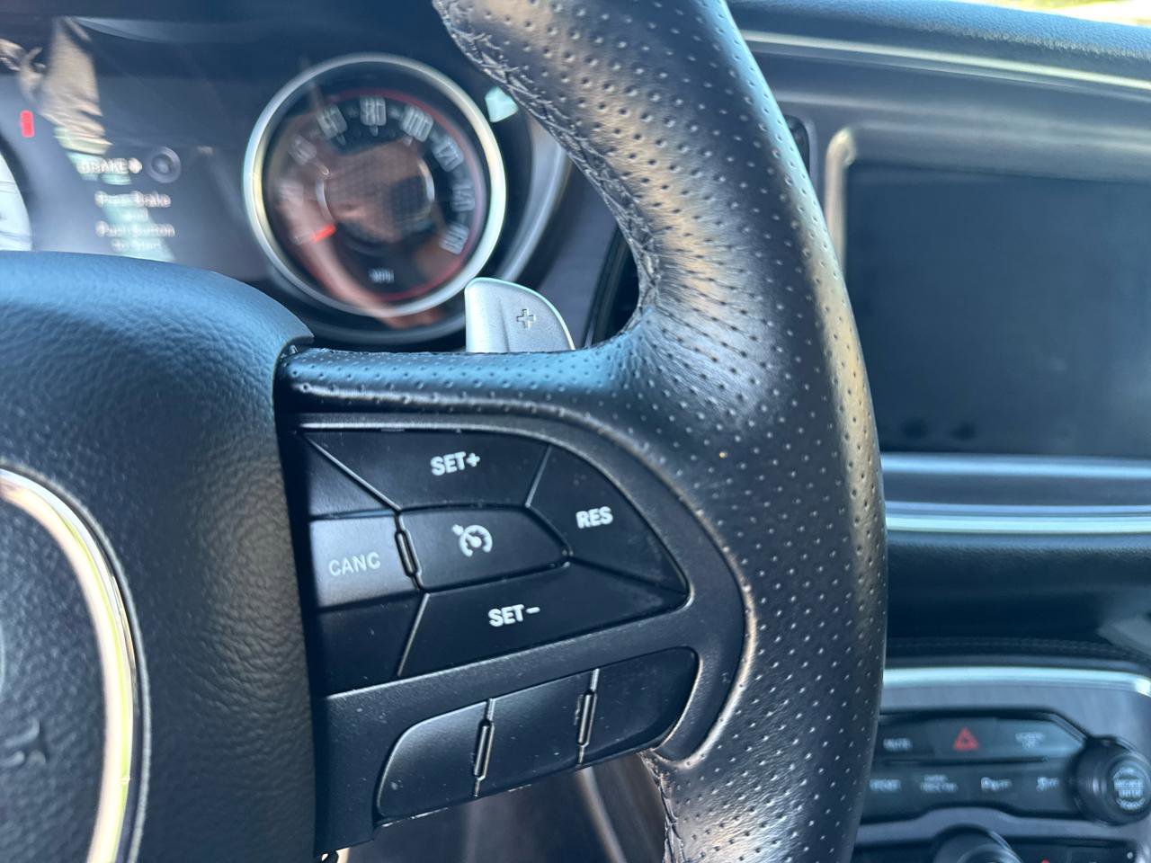 Used 2018 Dodge Challenger R/T Plus image 37