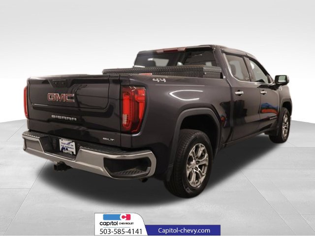 Used 2022 GMC Sierra 1500 SLT AWD/4WD image 3