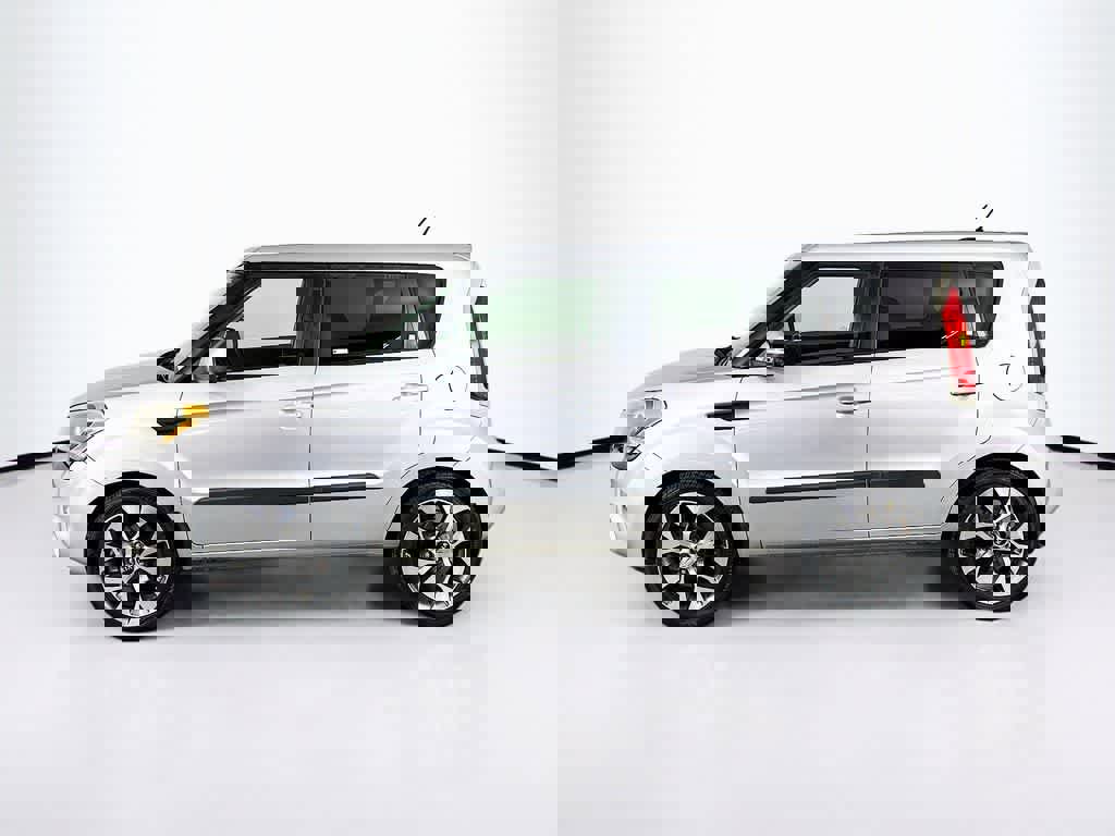 Used 2012 Kia Soul ! image 3