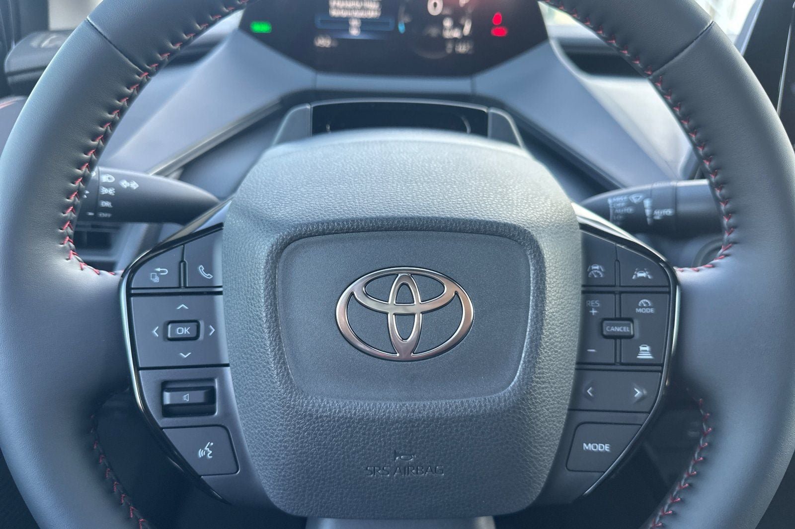 New 2026 Toyota Prius Plug-In Hybrid FWD image 26