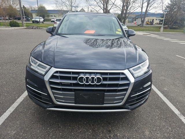 Used 2019 Audi Q5 2.0T Premium Plus w/ Premium Plus Package image 2