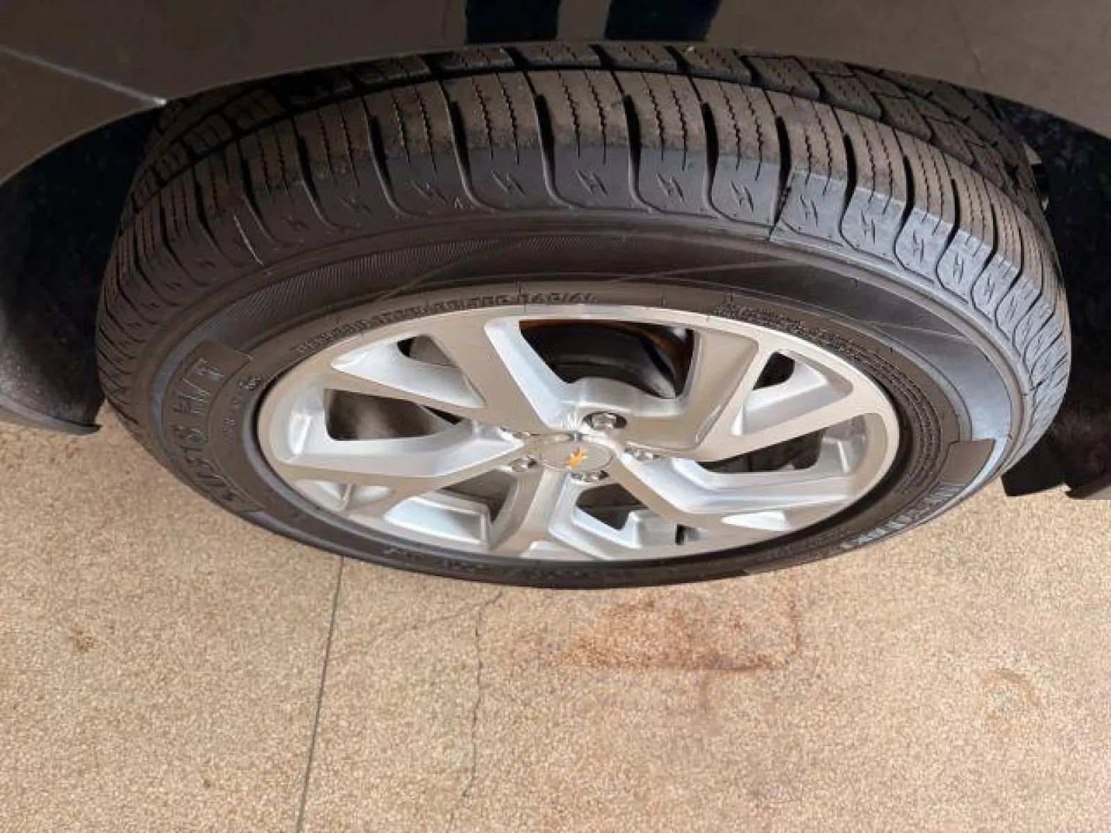 Used 2020 Chevrolet Equinox Premier image 33