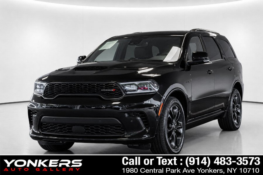 Used 2024 Dodge Durango R/T AWD/4WD image 2
