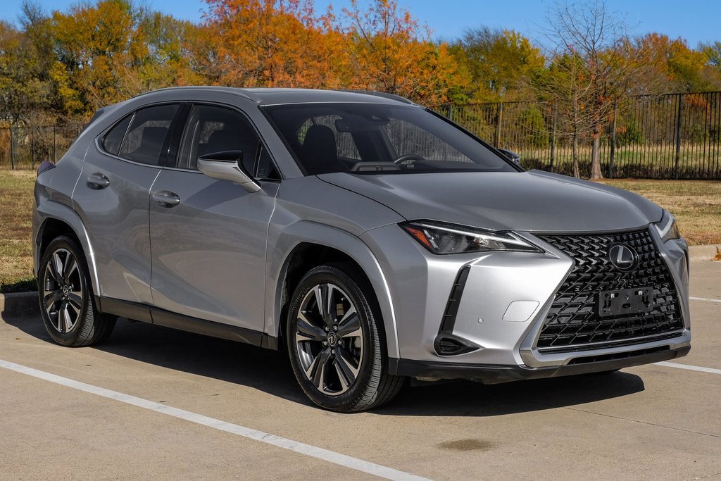 Used 2023 Lexus UX 250h FWD w/ Premium Package image 11