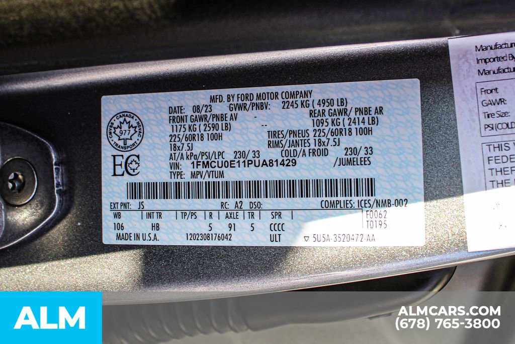 Used 2023 Ford Escape SE image 42