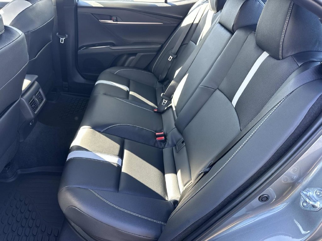 New 2026 Toyota Camry SE FWD image 11