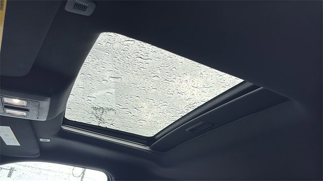 Used 2017 RAM 1500 Limited image 3