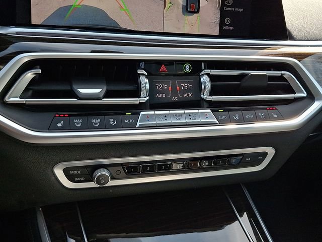 Used 2020 BMW X5 xDrive40i w/ Premium Package image 16