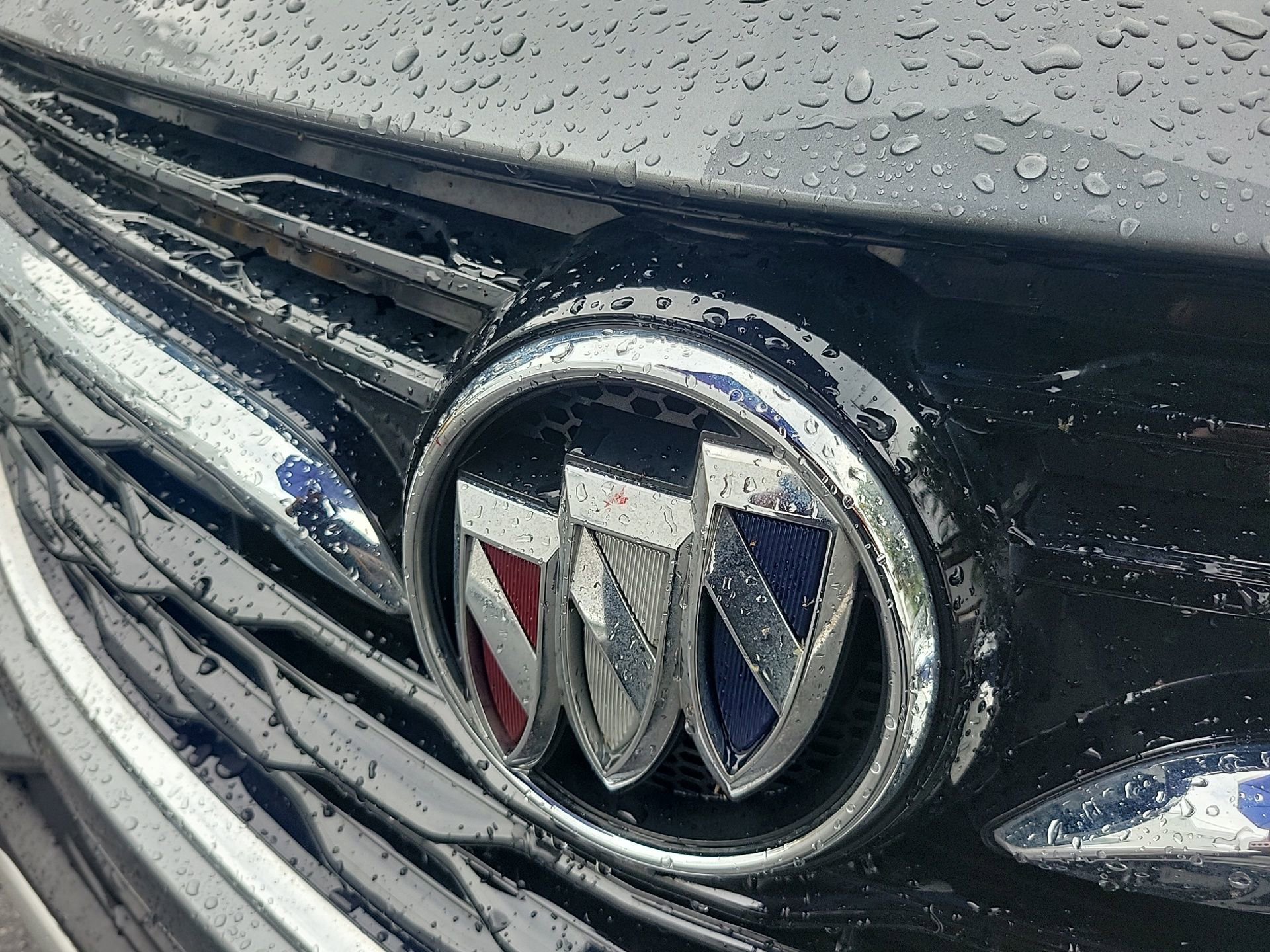 Used 2023 Buick Encore GX Preferred image 9