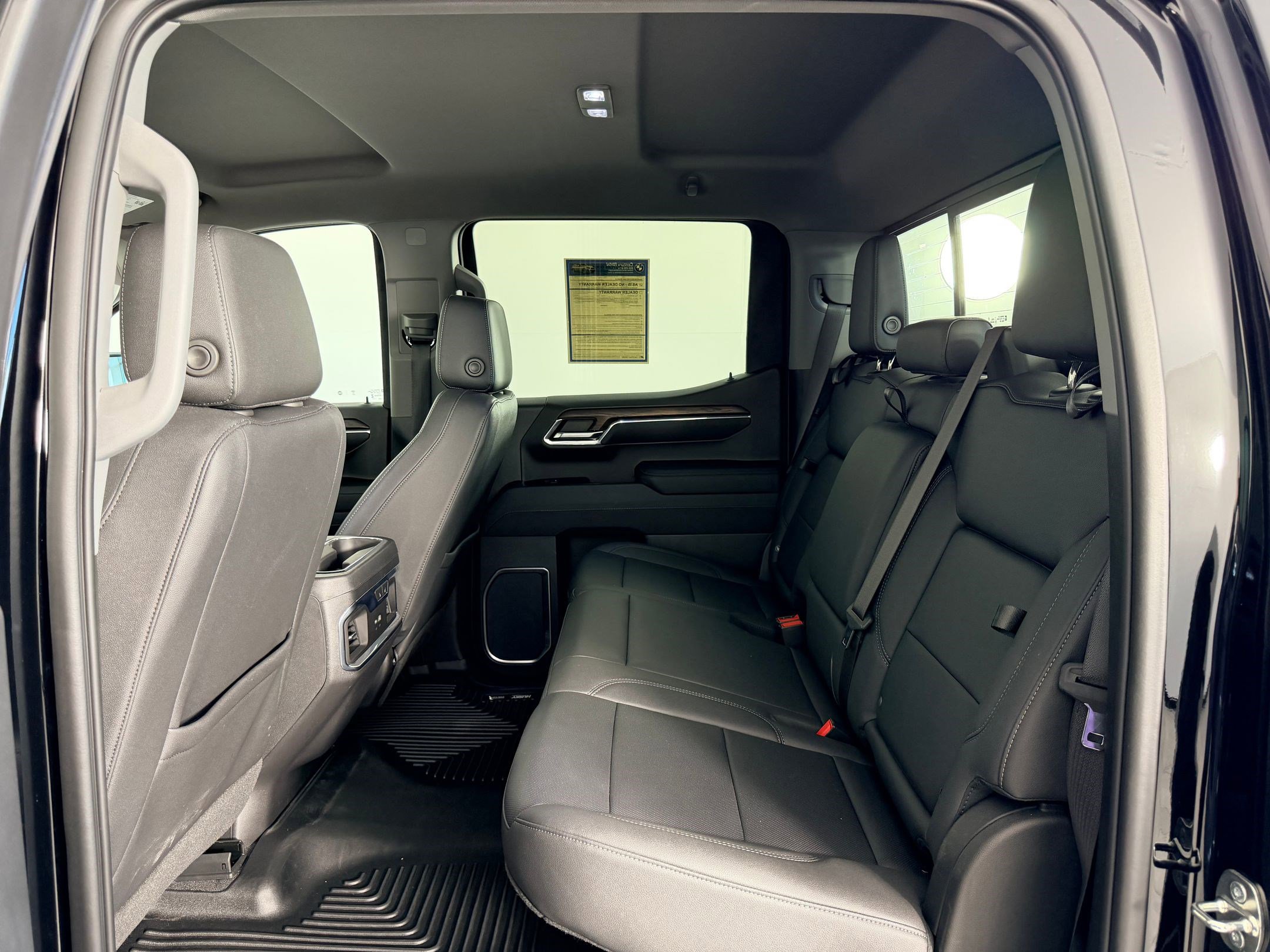 Used 2023 GMC Sierra 1500 SLT w/ SLT Premium Plus Package AWD/4WD image 13