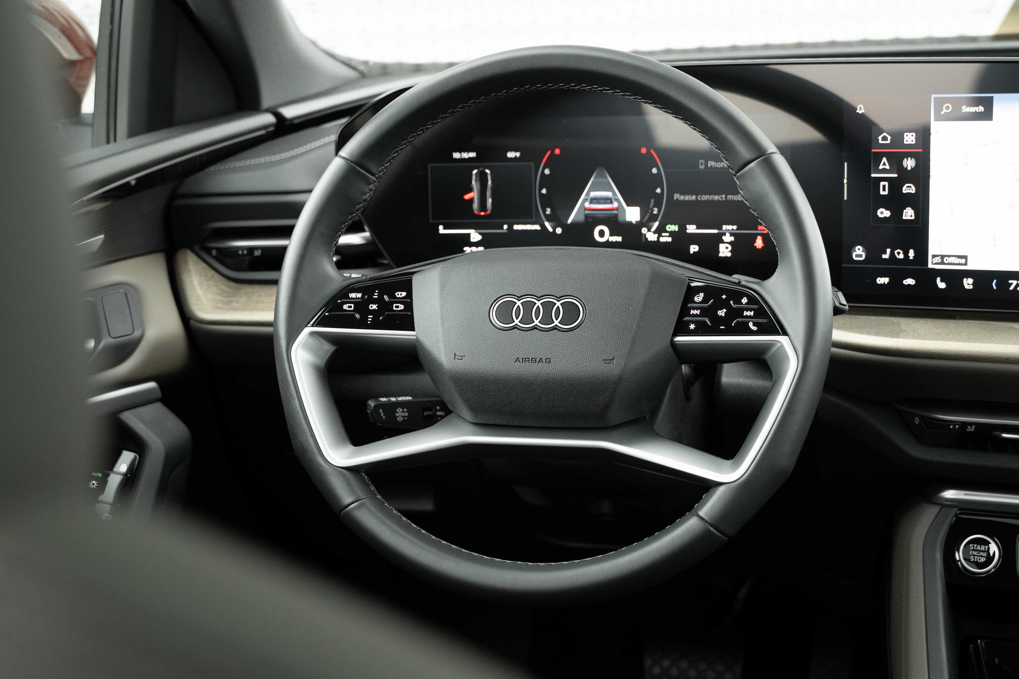 Certified 2025 Audi Q5 Premium AWD/4WD image 9