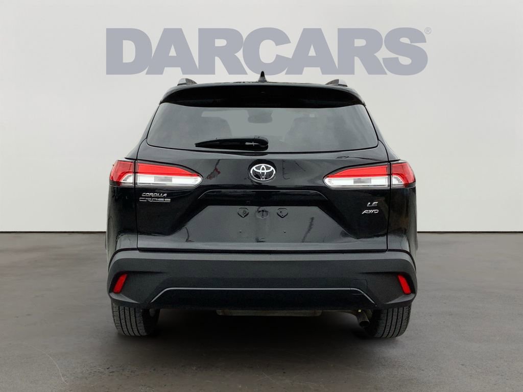 Used 2023 Toyota Corolla Cross LE image 5