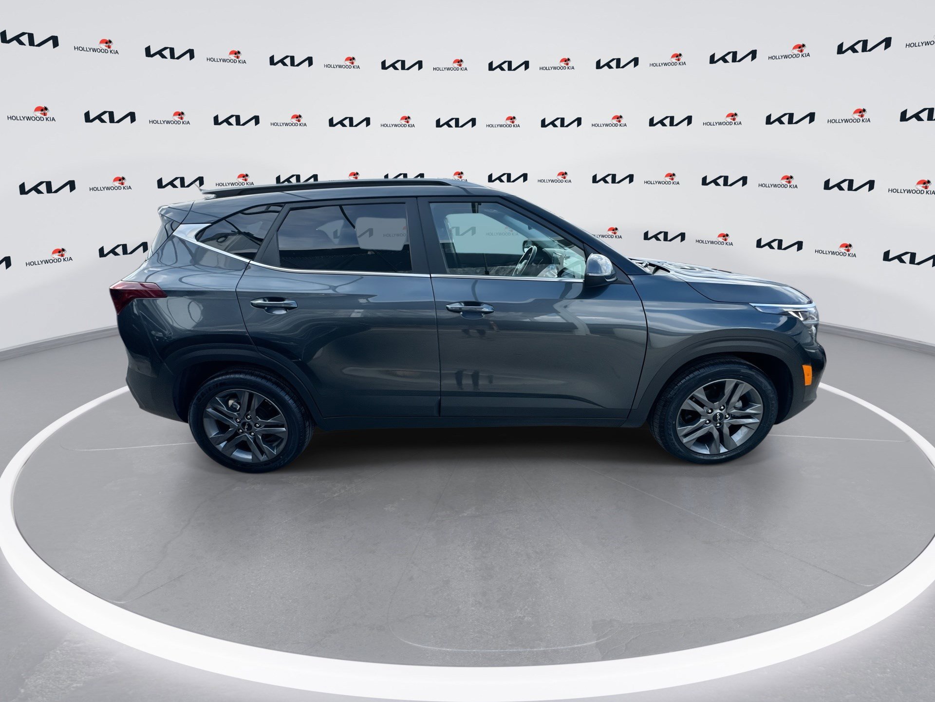 Certified 2023 Kia Seltos S image 9